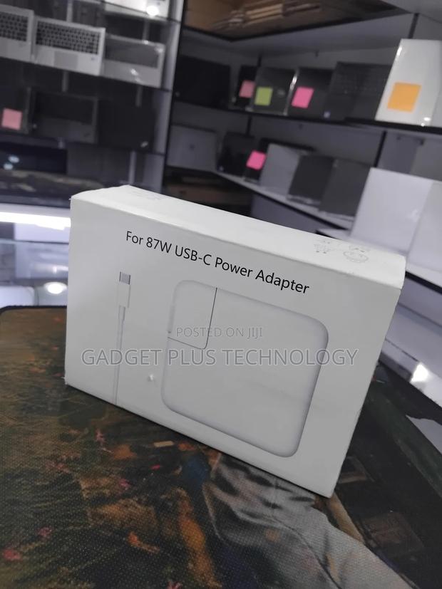 Apple 87w Usb-C Power Adapter - thumbnail 2