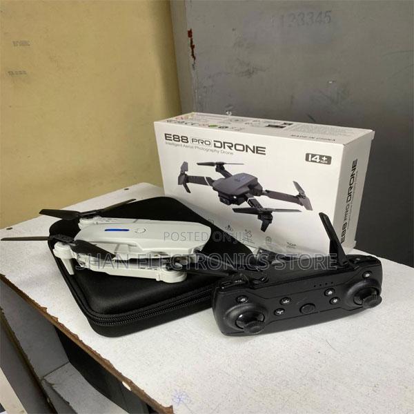 E88 Pro Camera Drone – Fun Functional - main view