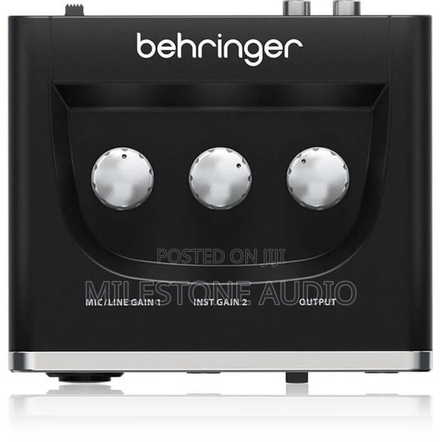Behringer Um2 2×2 Usb Audio Interface - main view