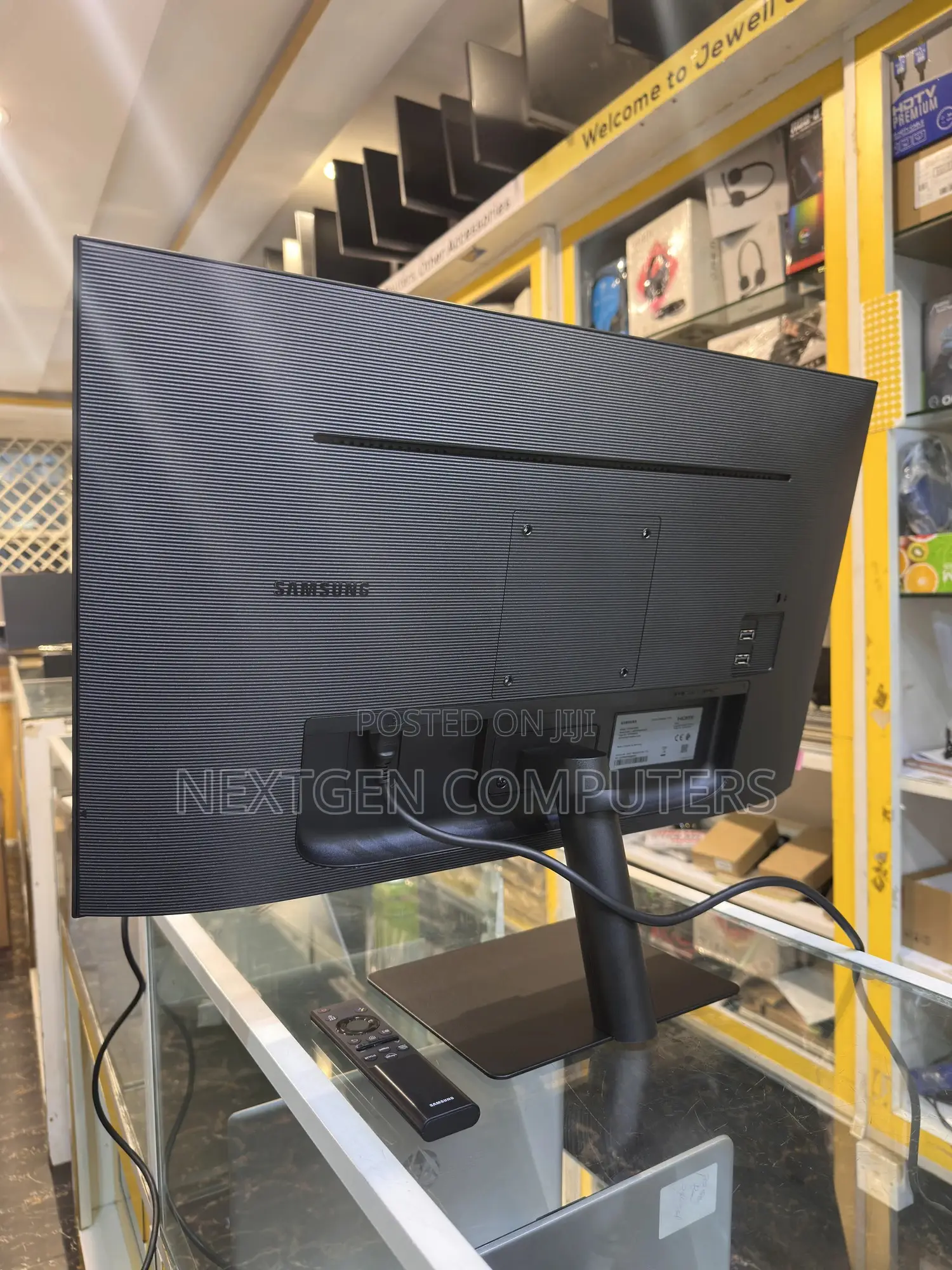 Samsung Smart Monitor M5 27” FHD Va Frameless Monitor (Ls27dm500em)