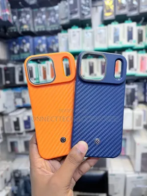 iPhone 17 Pro Max Spigen Case