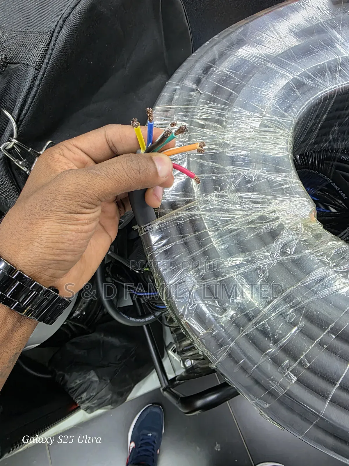 2.5mm by 8 Speaker Cable