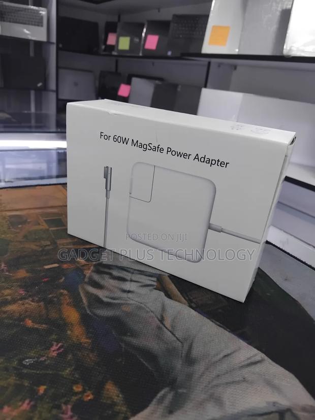 Apple 60w Magsafe Power Adapter - thumbnail 3