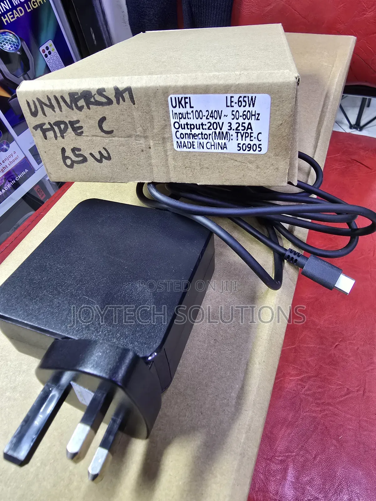 Laptop Charger 65watts Type C Universal Charger.