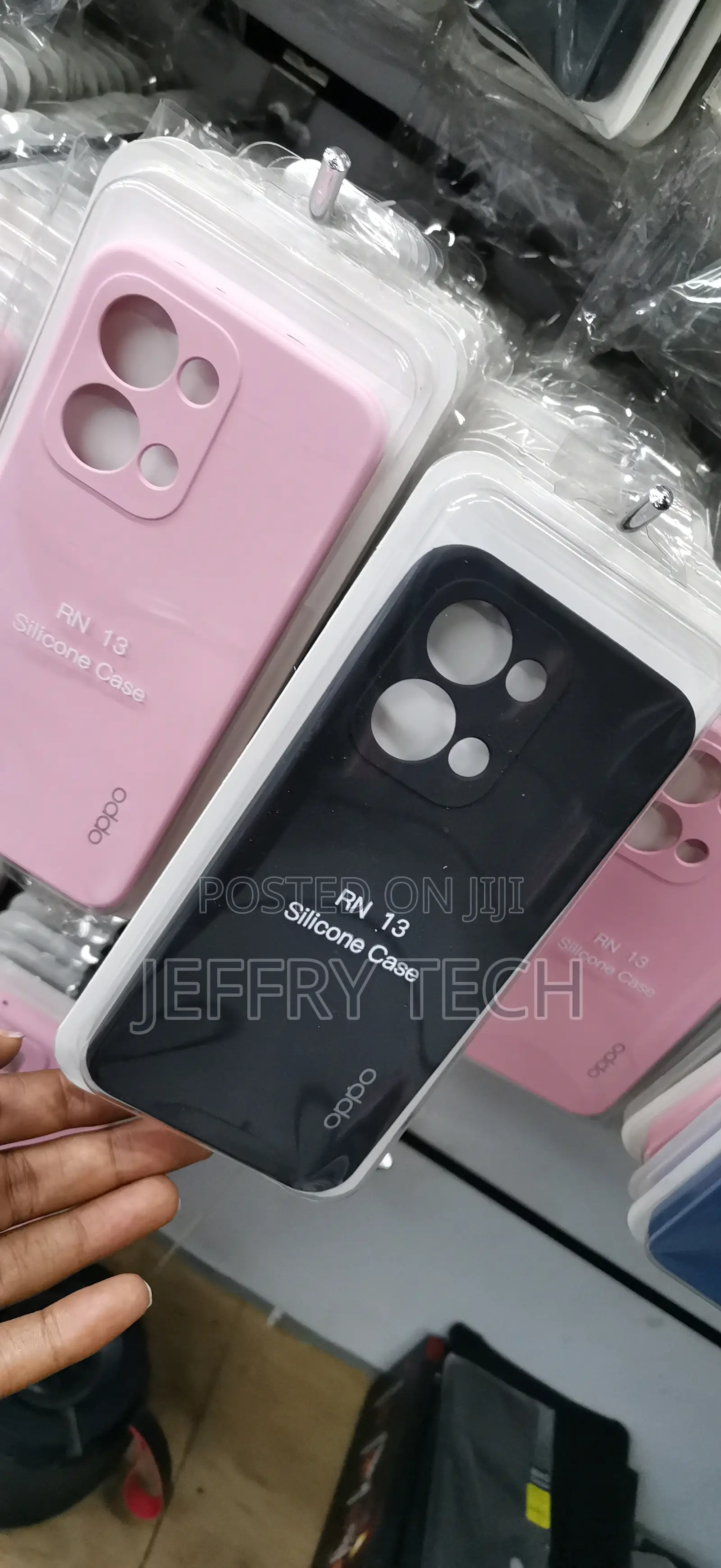 Ueupg Liquid Silicone Oppo Reno 13 Case With Microfiber Lining