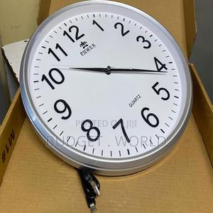 Security Wall Clock Spy Cam 1080p Remote Control Premium Quality - thumbnail 2