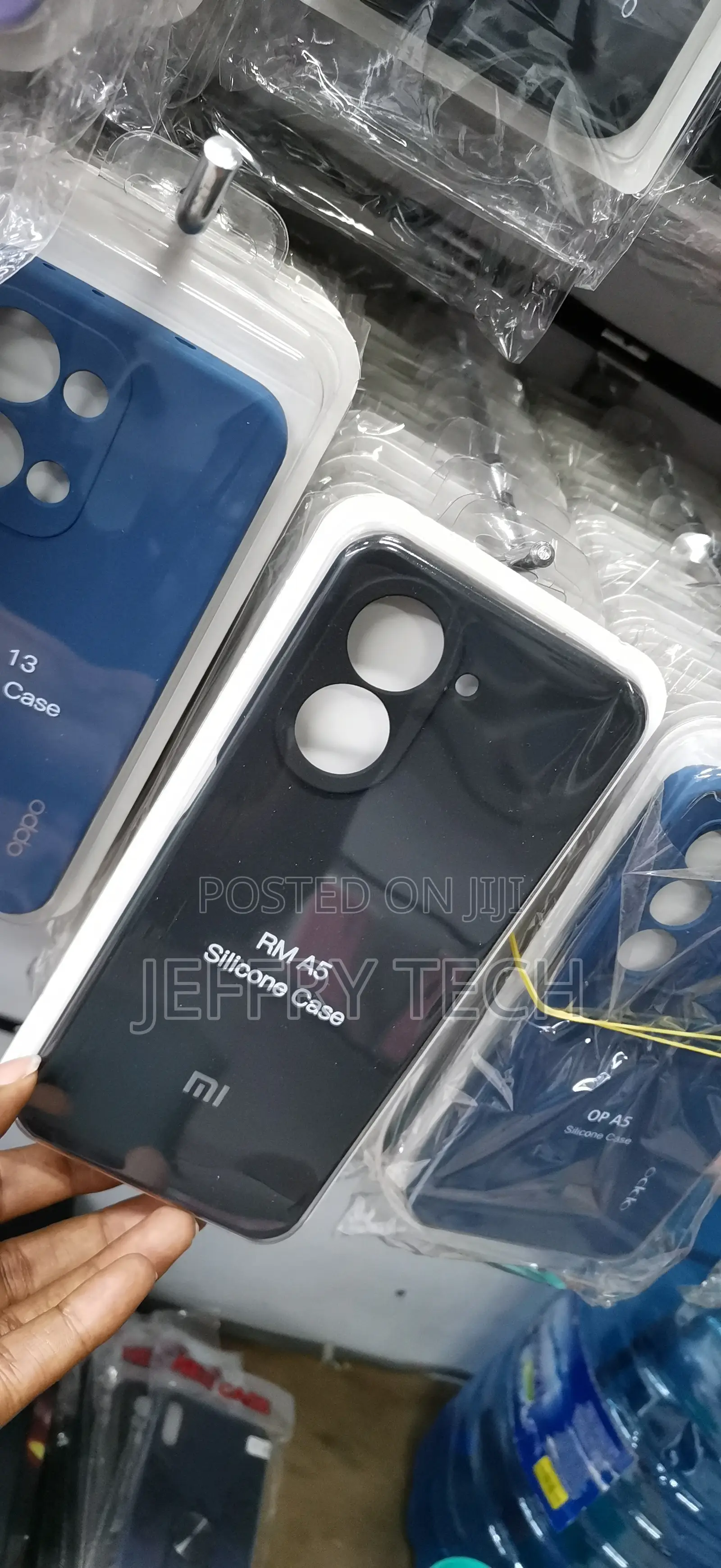 Zakie Redmi A5 Liquid Silicone Case With Cloth Inner Lining