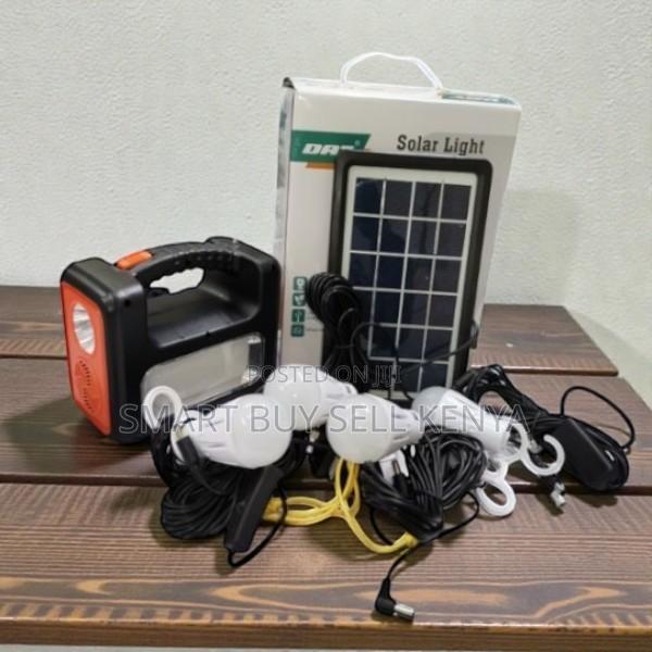 Dat at-9011b Portable Solar Lighting Kit With 3w Led Bulbs and Torch