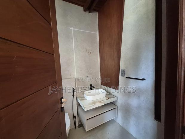 4bdrm House in Runda for sale - thumbnail 14