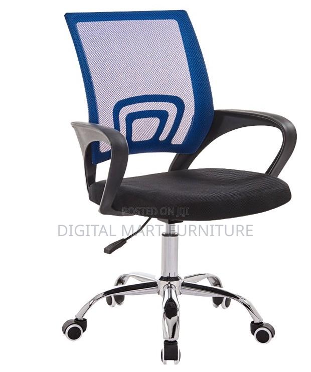Black Mesh Chair With Blue Finish - thumbnail 5