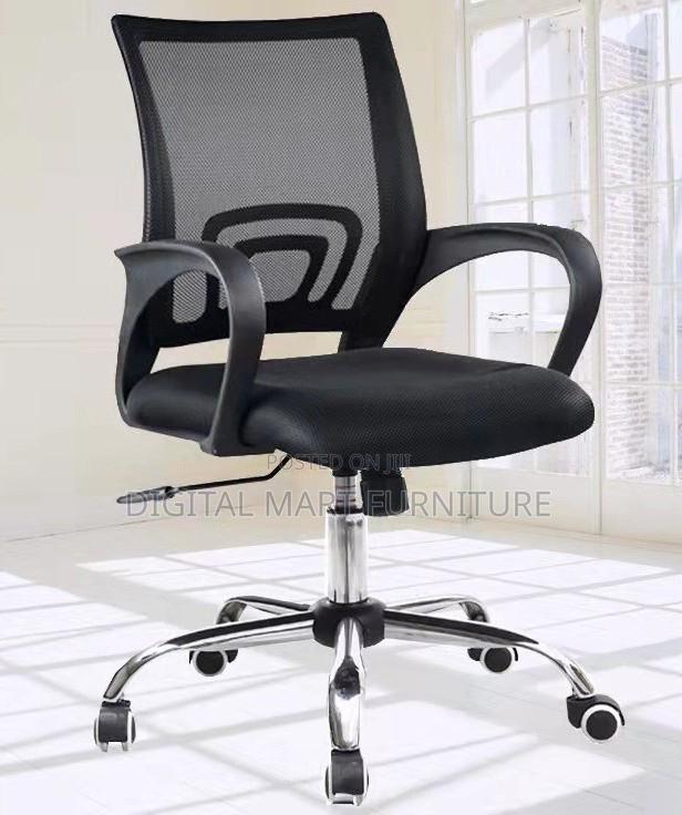 Black Mesh Chair With Blue Finish - thumbnail 8