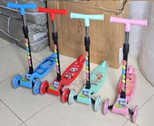 Heavy-Duty Foldable Quality Kids Kick-Scooters With Led Lights - main view