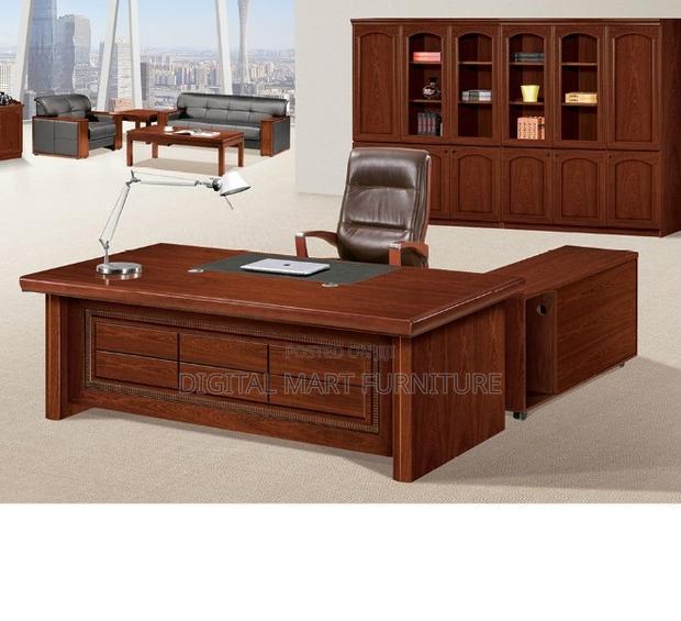 Red Mahogany 1600mm Portable Wooden Desk