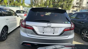 Honda Jade 1.5 Hybrid 2019 Silver