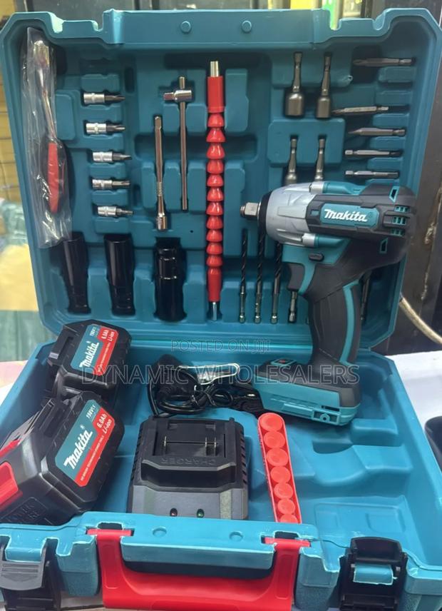 Brushless
Impact Wrench - main view
