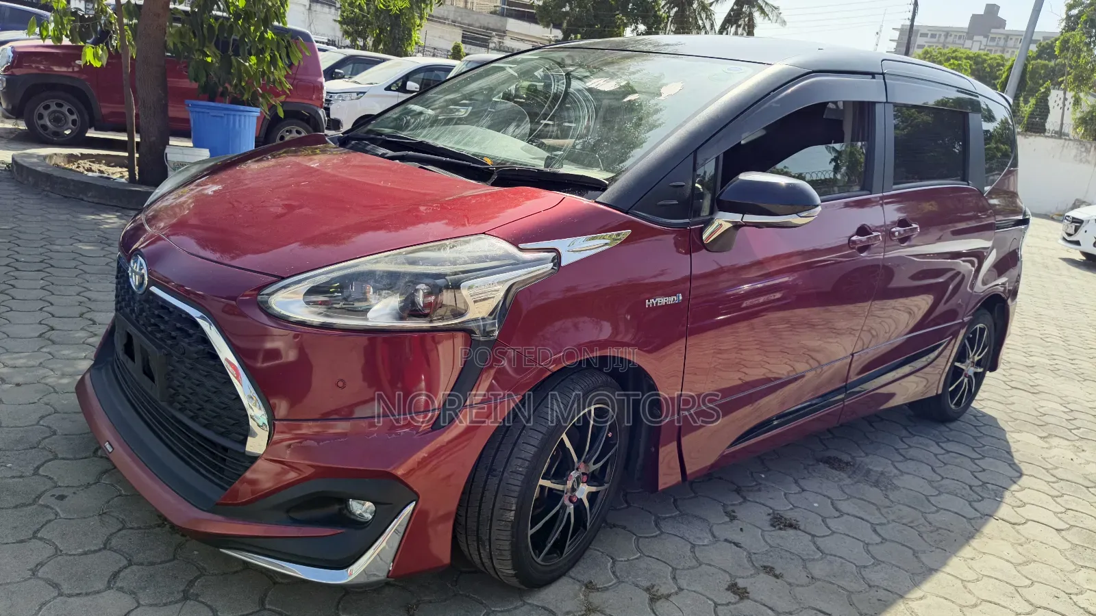 Toyota Sienta 1.5 AWD (6-seater) 2019 Maroon