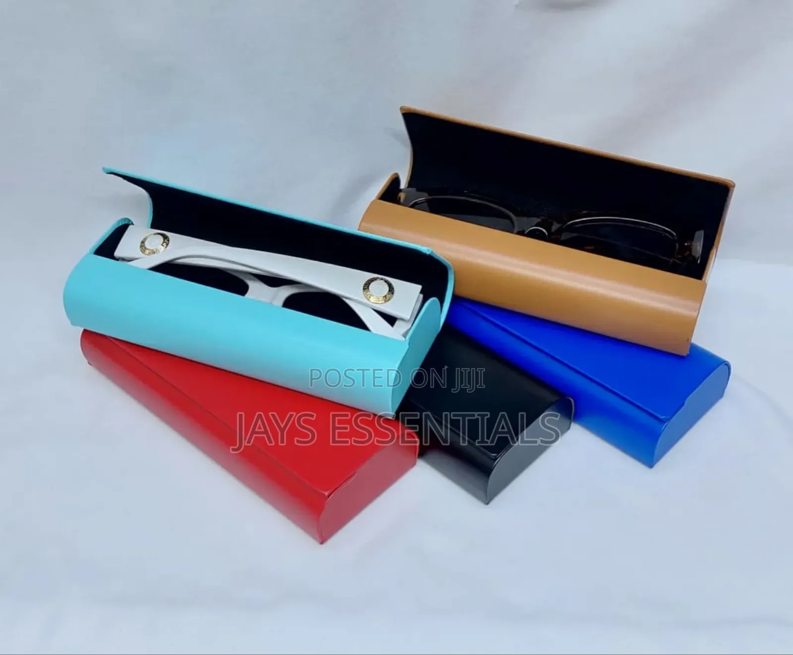 Magnetic, Hard Cover Eyeglass Case