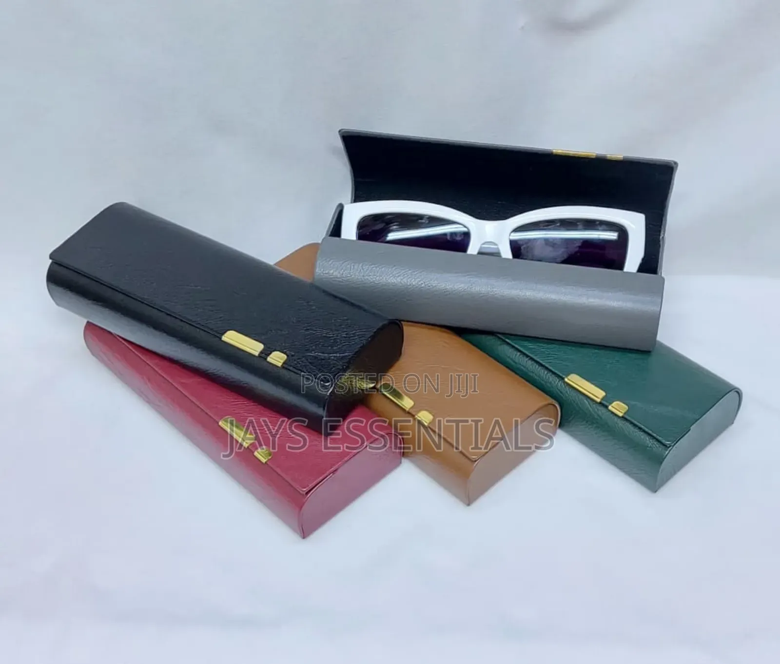 Magnetic, Hard Cover Eyeglass Case