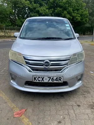 Nissan Serena 2012 Silver