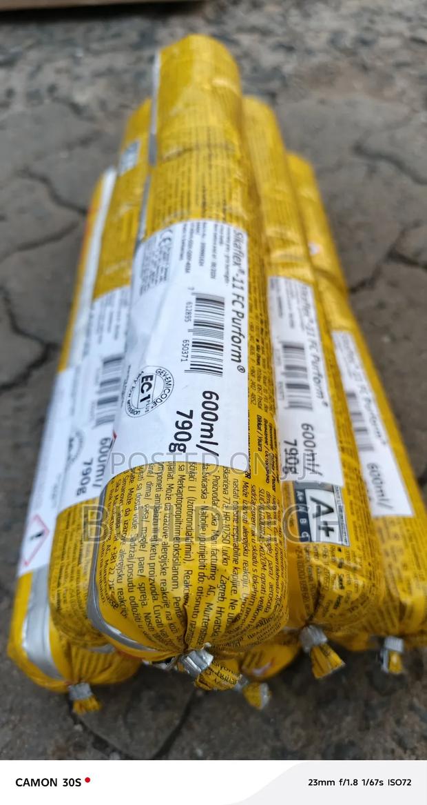 Waterproof Sikaflex 11fc - main view