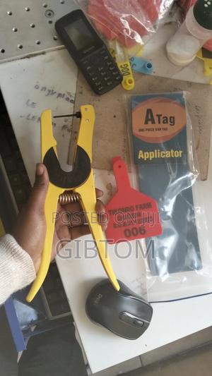 Z Eartag Applicator - main view