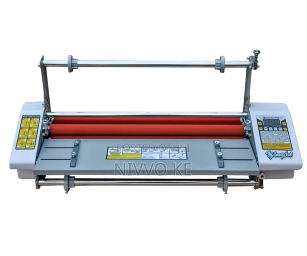 A2 Size Laminating Machine With Protective Film Supply