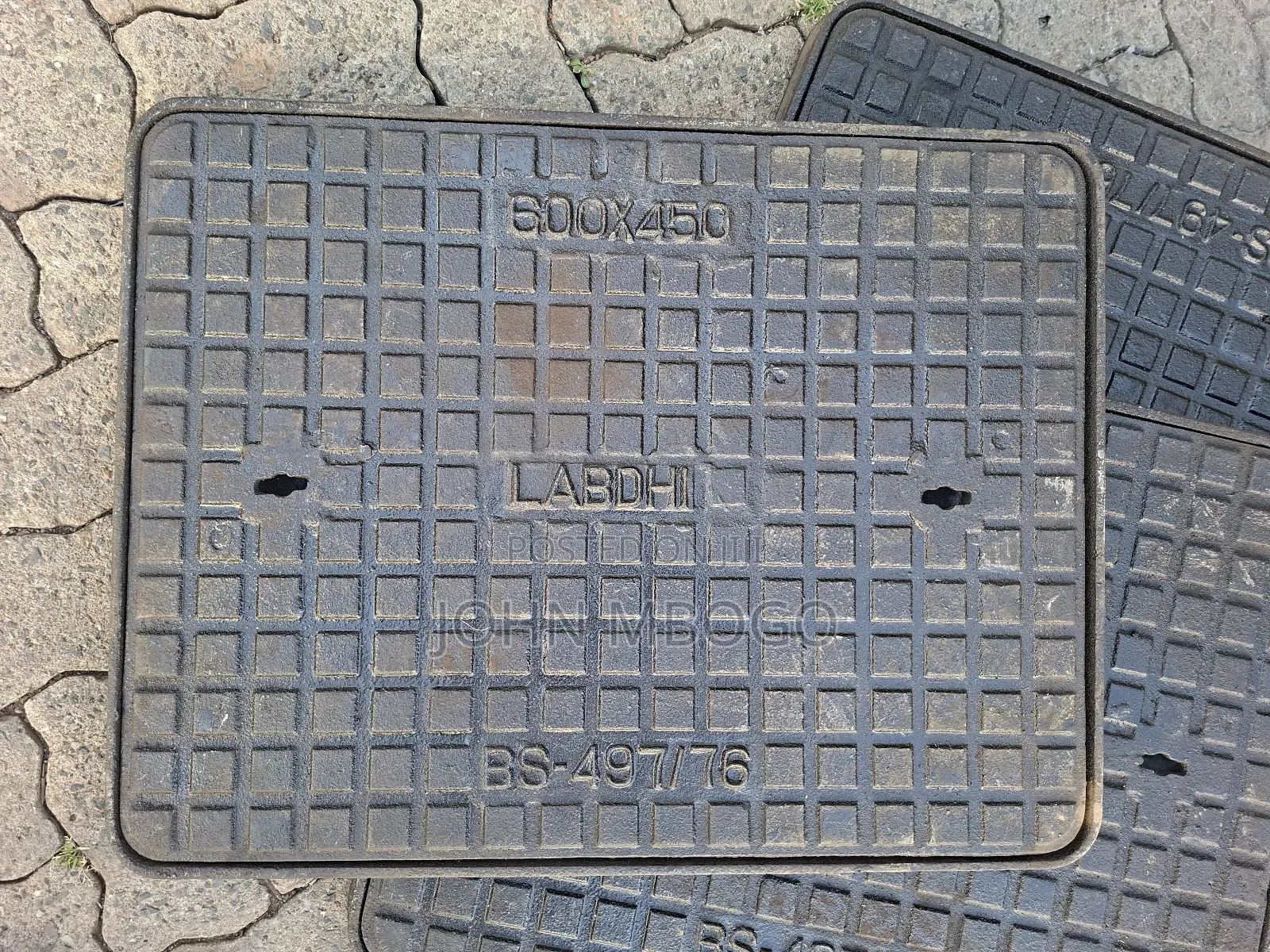 Heavy Duty Manhole Cover 450mmx600mm.