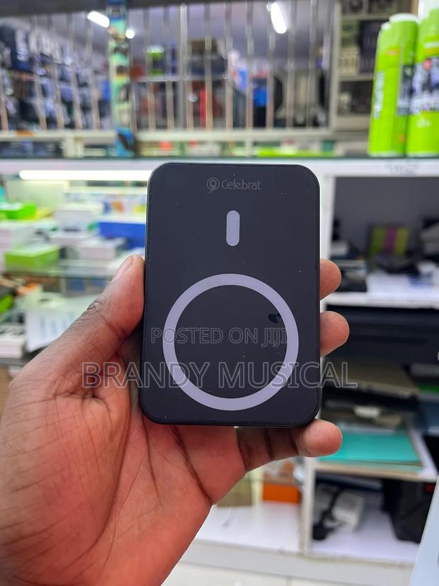 Celebrat 5000mah Wireless Powerbank - main view