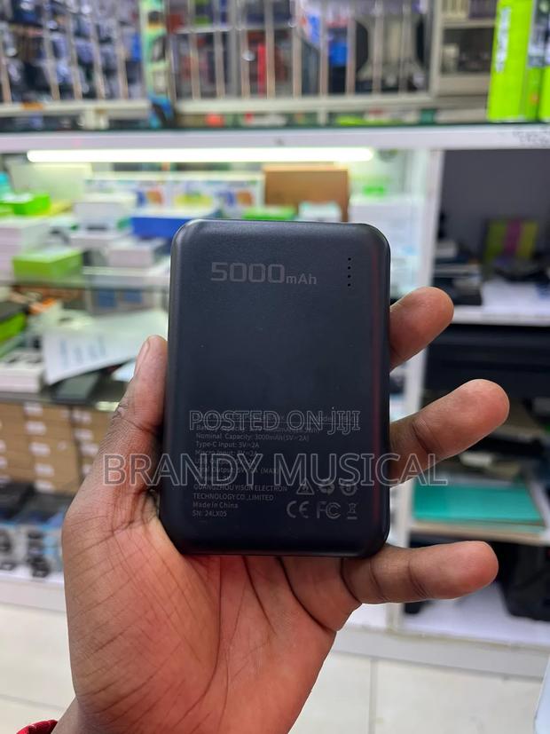 Celebrat 5000mah Wireless Powerbank - thumbnail 3