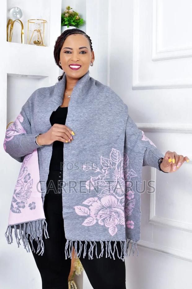 Warm Stylish Ponchos - thumbnail 5