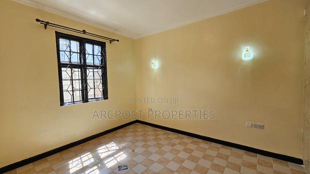 4bdrm Villa in Hardy for rent - thumbnail 5