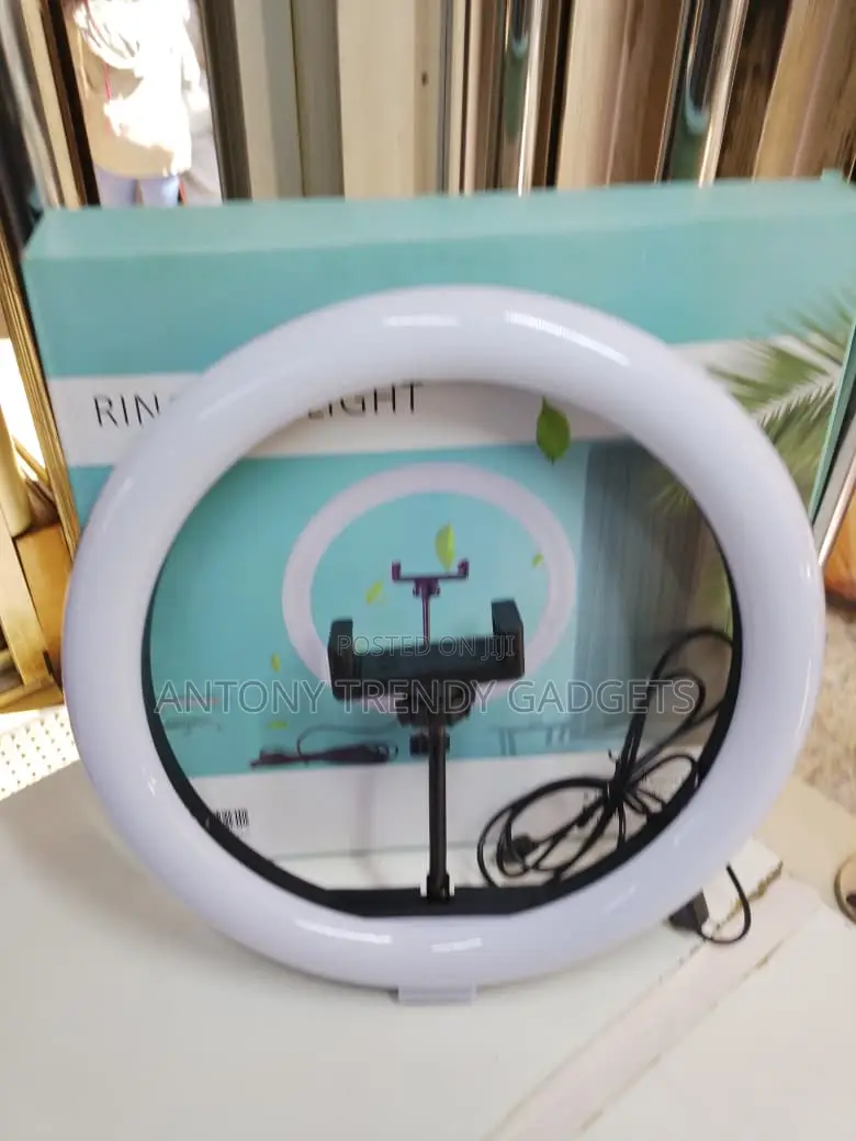 Professional 12 Inch Ring Light With Stand For Vlogging