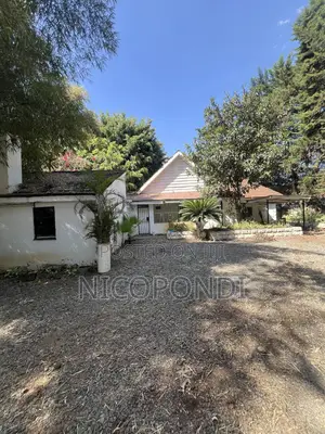 4bdrm Townhouse / Terrace in Kilimani, Hurlingham for rent