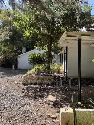 4bdrm Townhouse / Terrace in Kilimani, Hurlingham for rent