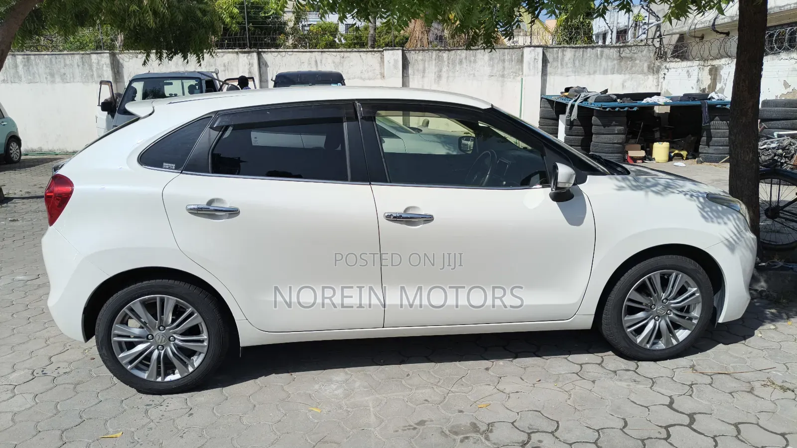 Suzuki Baleno 2019 White