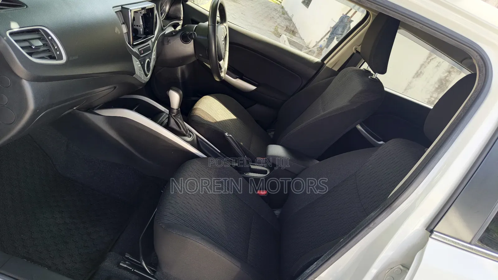 Suzuki Baleno 2019 White