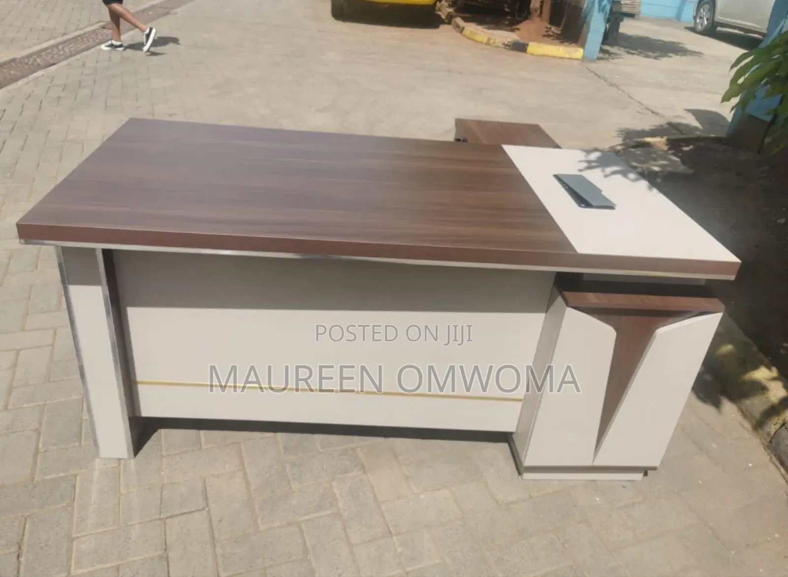 Office Desk