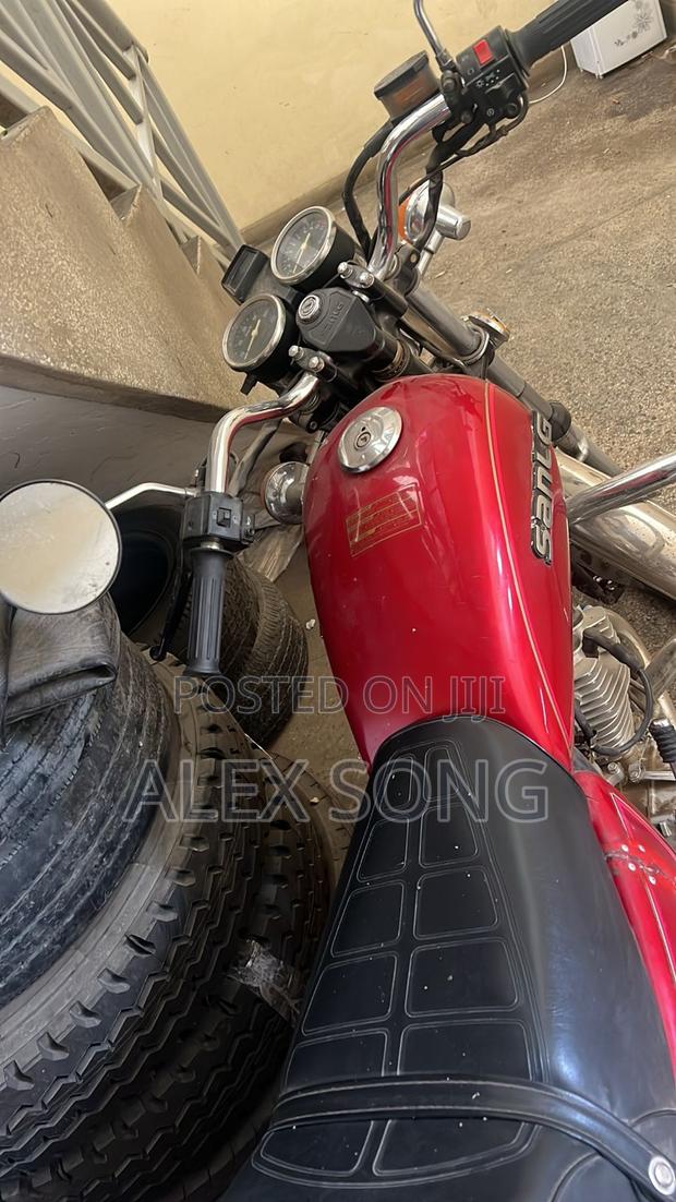 Motorcycle 2015 Red - thumbnail 2