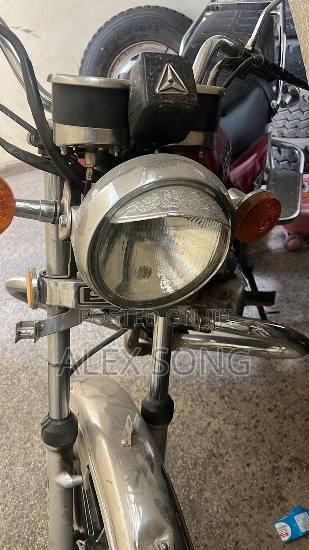 Motorcycle 2015 Red - thumbnail 5