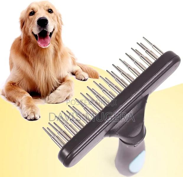 Razor Comb for Dogs (Rounded Teeth) Brush for Short Long Coat - main view