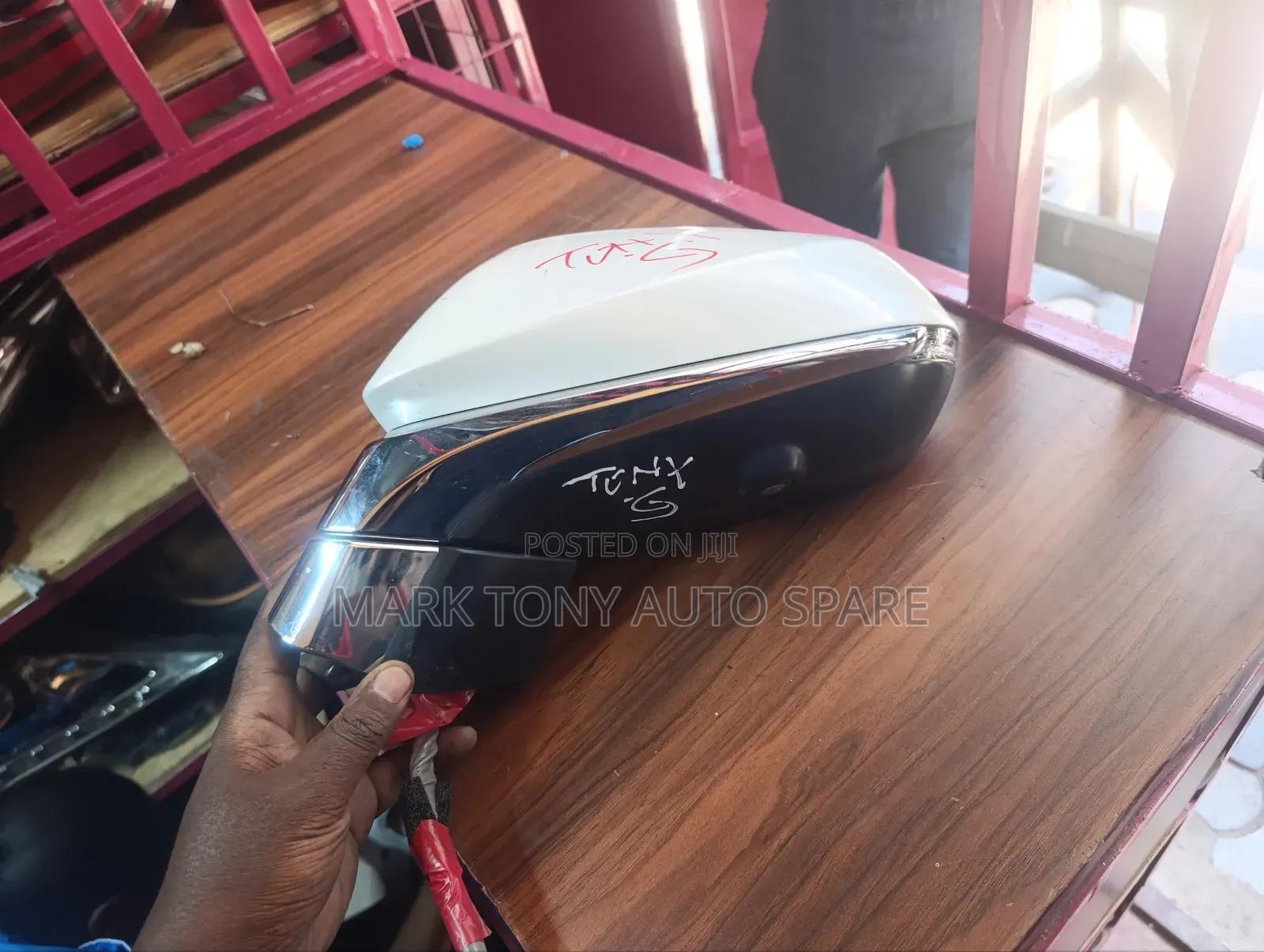 Lexus 2015 Sidemirror Indicator With Camera
