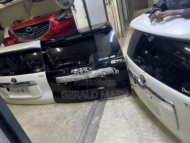 Boot Prado 150
