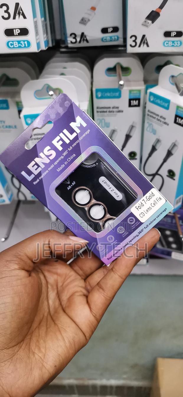 Skinkart Samsung Galaxy Z Fold 7 Camera Lens Protector -Gold - thumbnail 3