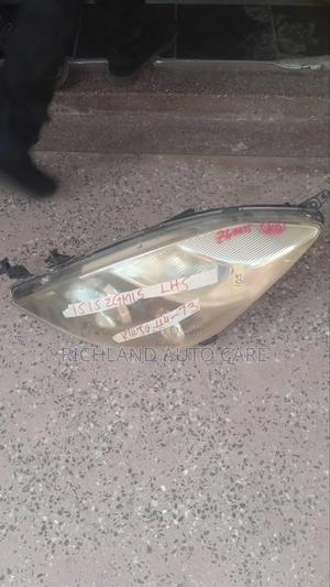 Head Light Isis Zmn10 - main view