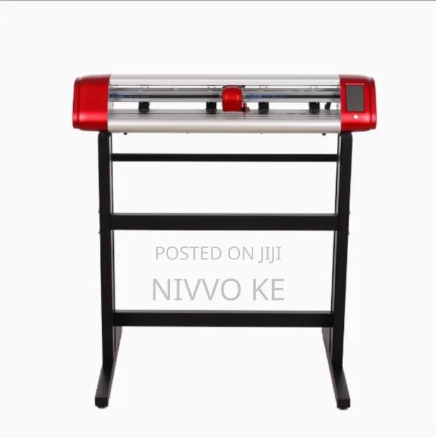 72cm (2ft) Desktop Vinyl Cutting Plotter for Crafts and Signage - main view