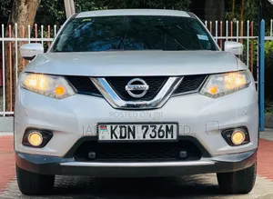 Nissan X-Trail 2016 Silver