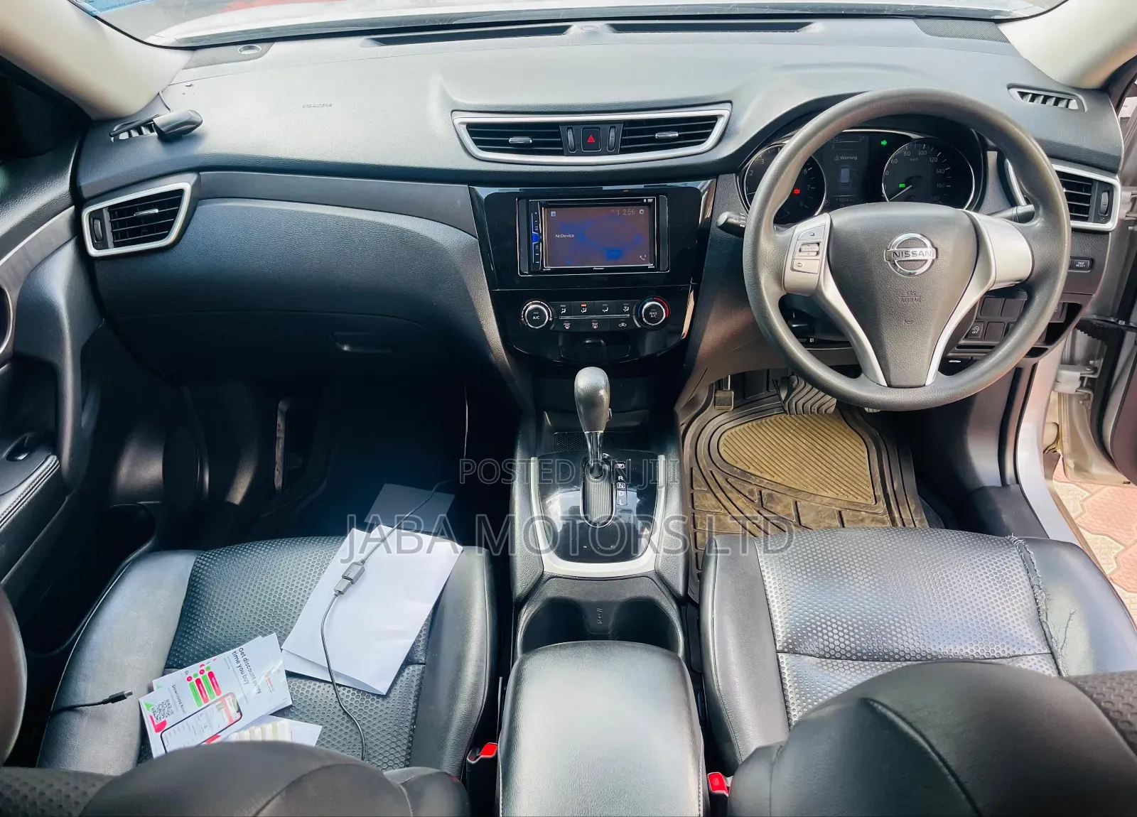 Nissan X-Trail 2016 Silver
