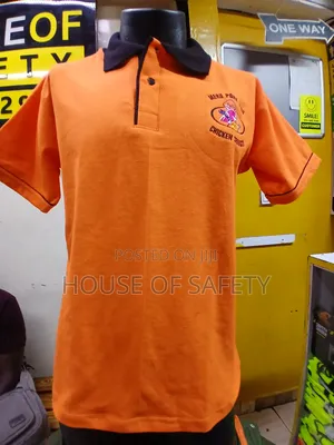 Well-Fitted Cut Polo in Orange