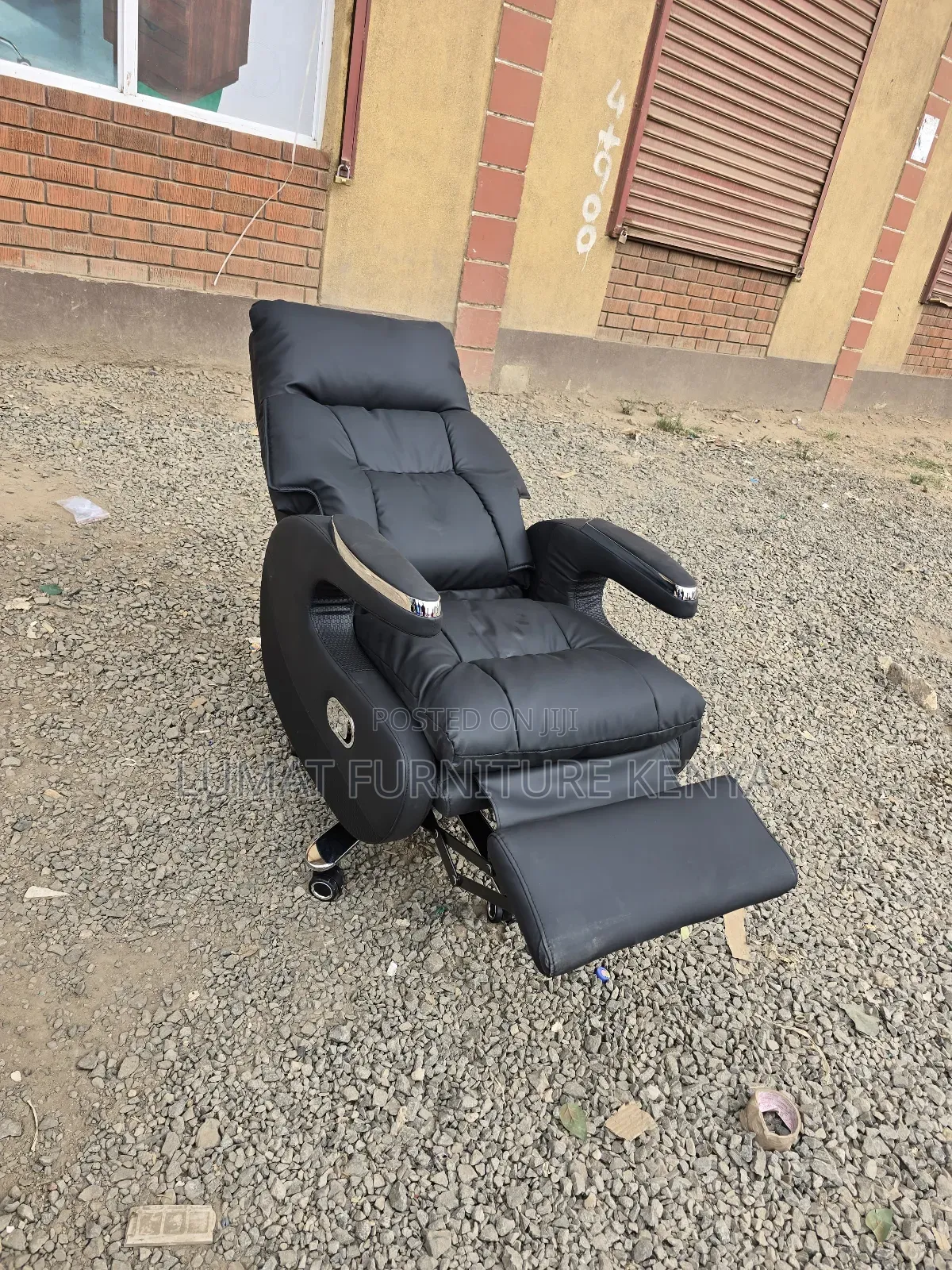 Manager’S Leather Recliner Chair