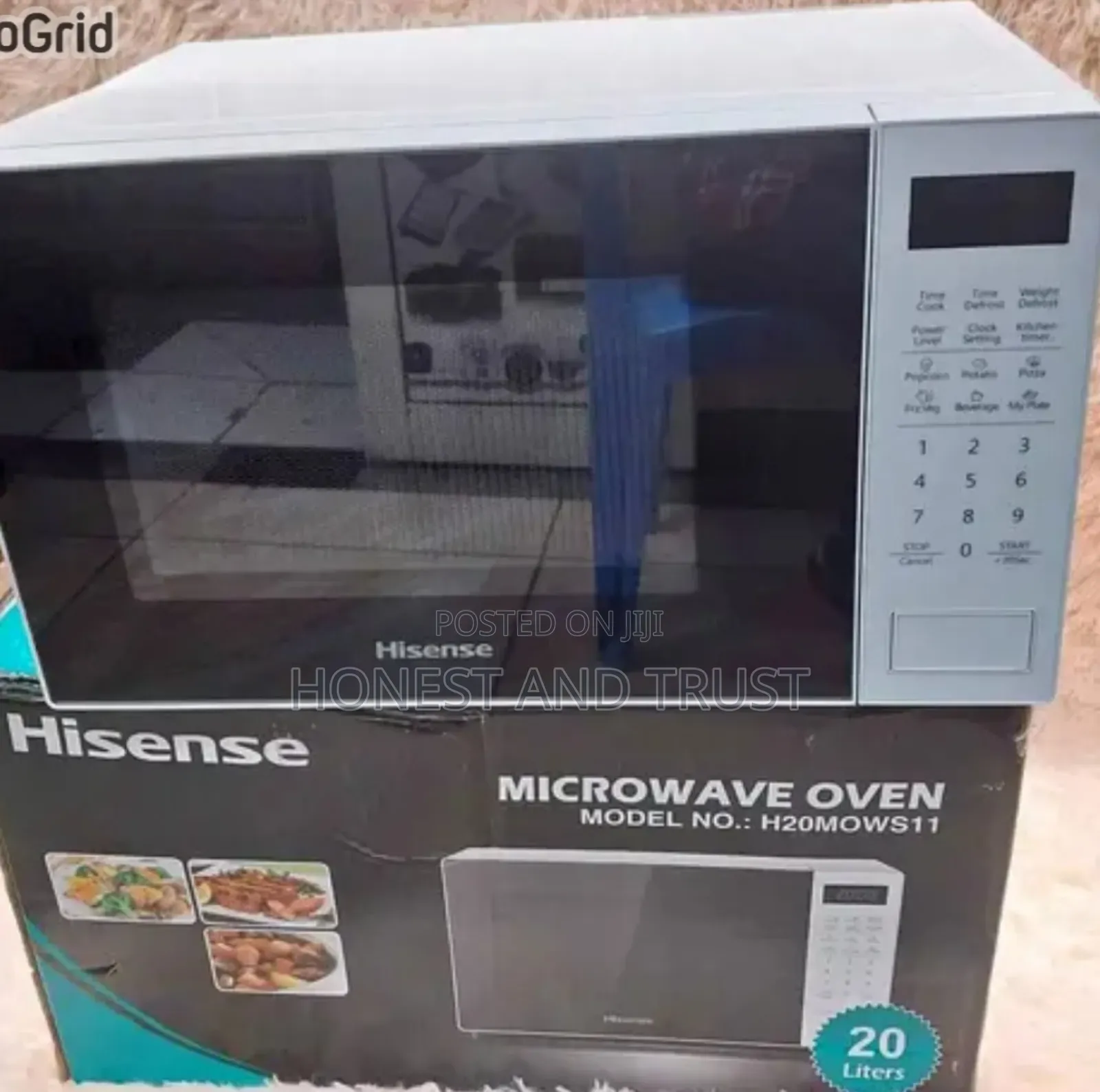 White Hisense Microwave